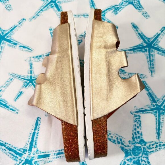 Sandals - Picture 5 of 8